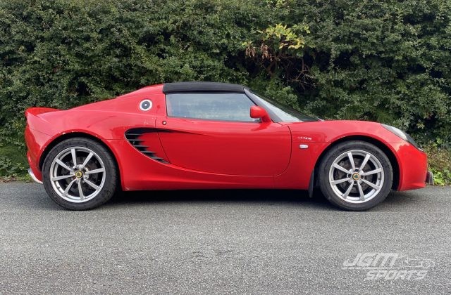 2004 S2 LOTUS ELISE 111R TOURING ARDENT RED EX DEMO CAR ONLY 14K MILES!